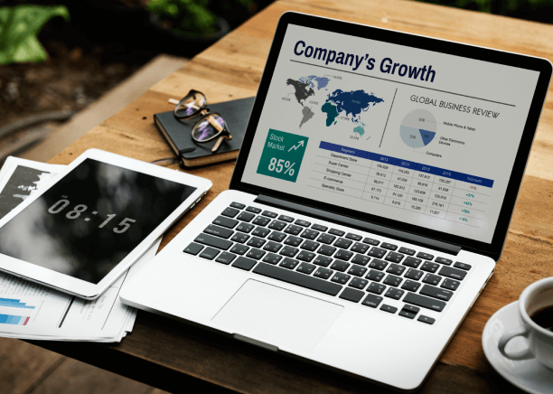 A laptop with a world map interface, symbolizing automotive translations in over 100 languages for global market success. A laptop with a world map interface, symbolizing automotive translations in over 100 languages for global market success.