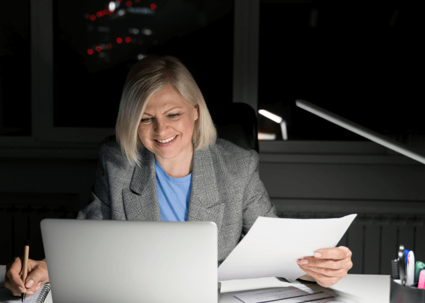 Expert translator providing precise banking translation services for financial documents, ensuring accuracy and privacy.