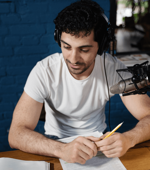 Client benefiting from Columbus multimedia translation services, ensuring videos and content are accessible worldwide.