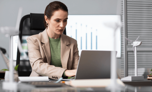 Translator providing comprehensive translation services in Minneapolis, ensuring accurate communication for personal.