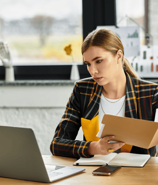 Professional translator providing Dedicated translation services with certified and notarized results.