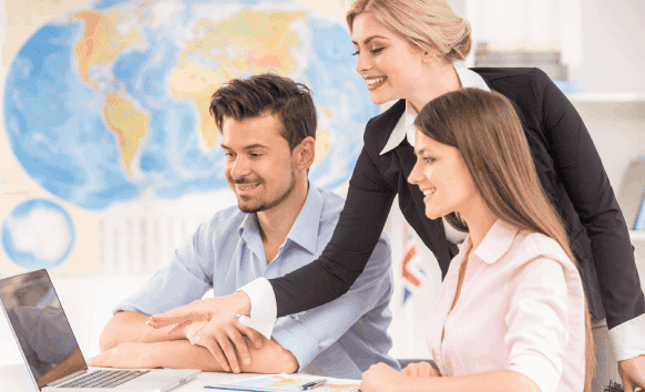 A translators uses detroit-translation  for global communication, ensuring multilingual connections for Detroit businesses.