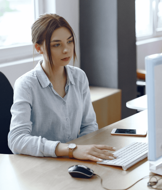 The expert uses Enterprise Translation Services to maintain high accuracy and consistency across corporate materials.