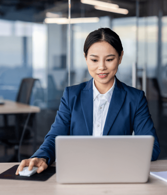 Expert translator providing from Newark’s financial translation services for precise corporate tax filings and reports.