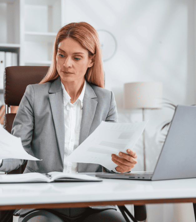 Professional French translation services ensuring USCIS compliance for official immigration documents.