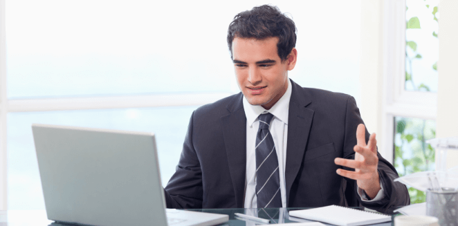 Expert translator providing immigration translation services in Newark to help with visa and citizenship applications.