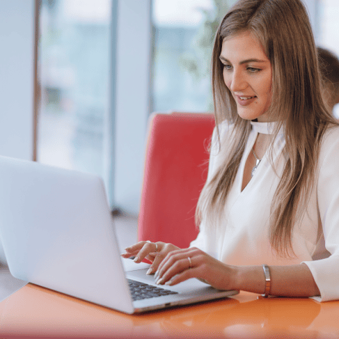 Customer benefiting from Kansas City business translation services for international growth. Customer benefiting from Kansas City business translation services for international growth.