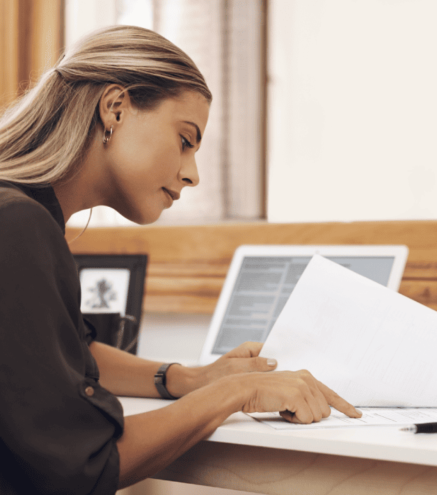 A translator follows the russian translation services process for assessment, review, and delivery of documents.