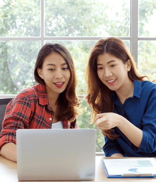 Clients utilizing unrivaled Spanish translation services in Albuquerque to bridge language barriers effectively.