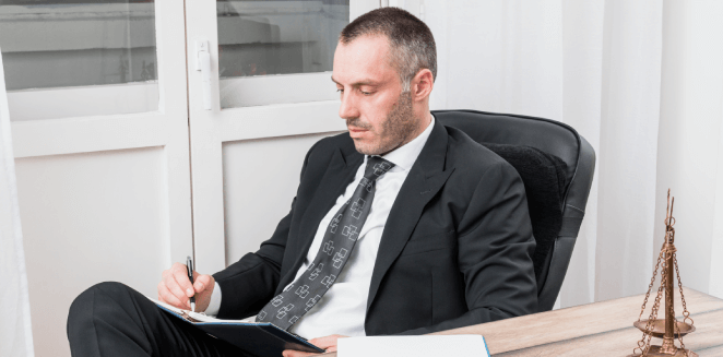 USCIS-certified divorce decree translation service for immigration and legal compliance.