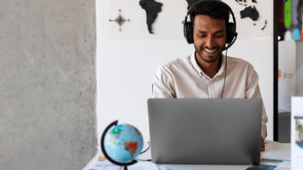 Translator working on 5G telecommunication translation, ensuring accurate localization for global customers' benefit. Translator working on 5G telecommunication translation, ensuring accurate localization for global customers' benefit.